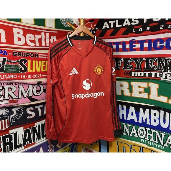 Manchester United | Men’s Large Home Long-Sleeve Jersey - Picture 6 of 7